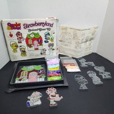 1980s Vintage Strawberry Shortcake Stain Glas...