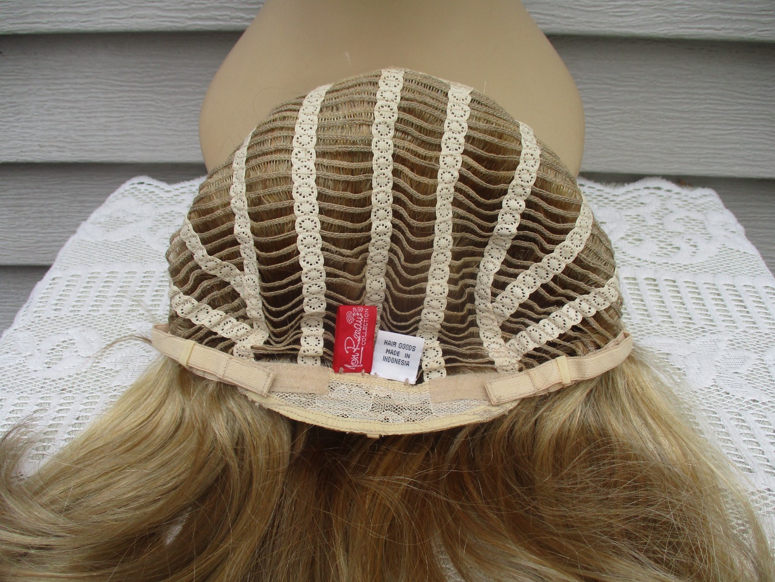 Jon Renau MYSTERY WIG Color BLONDE Mid Length Style MODIFIED BANGS Read