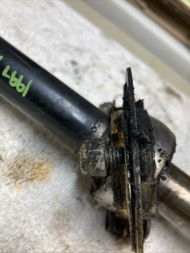 Polaris Indy 500 1997 eje de gato con espaciadores y herrajes Foto 3 de 4