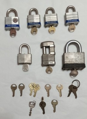 7 MASTER Padlocks Locks & Keys 1, 3, 37, 15  +11 Loose Keys Old Worn Please Read