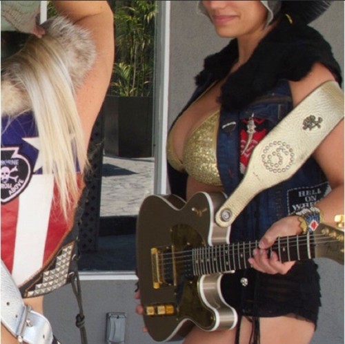 Custom Denim Fur Biker Patches Fringe Vest festival metal goth agatha blois NYC - 第 11/20 張圖片