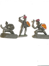 Soldatini Vintage Cavalieri Mediovali colore argento mini lotto di 3 pezzi
