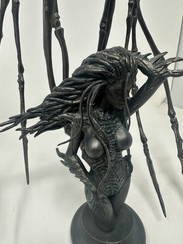 Blizzard 2011 Employee Holiday Gift STARCRAFT KERRIGAN QUEEN OF BLADES RARE - Picture 9 of 13