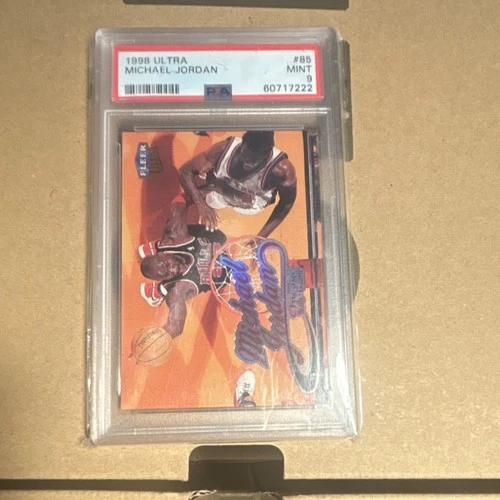 Fleer Ultra 1998-99 Michael Jordan #85 PSA 9 Chicago Bulls Basketball Card