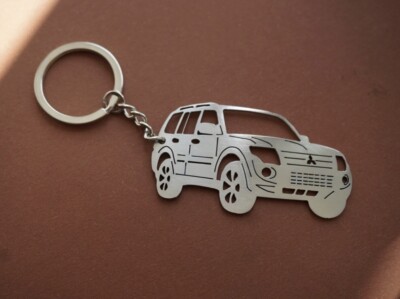 Keychain Mitsubishi Pajero Wagon 4 Key ring high quality stainless