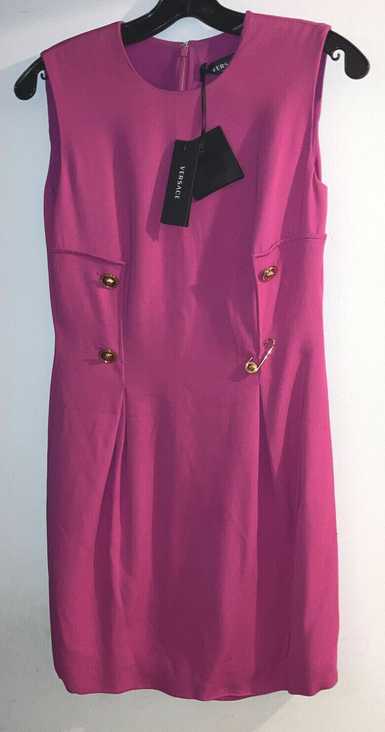 Abito con bottoni Medusa A87297 autentico nuovo con etichette Versace mini spilla di sicurezza rossa $1475