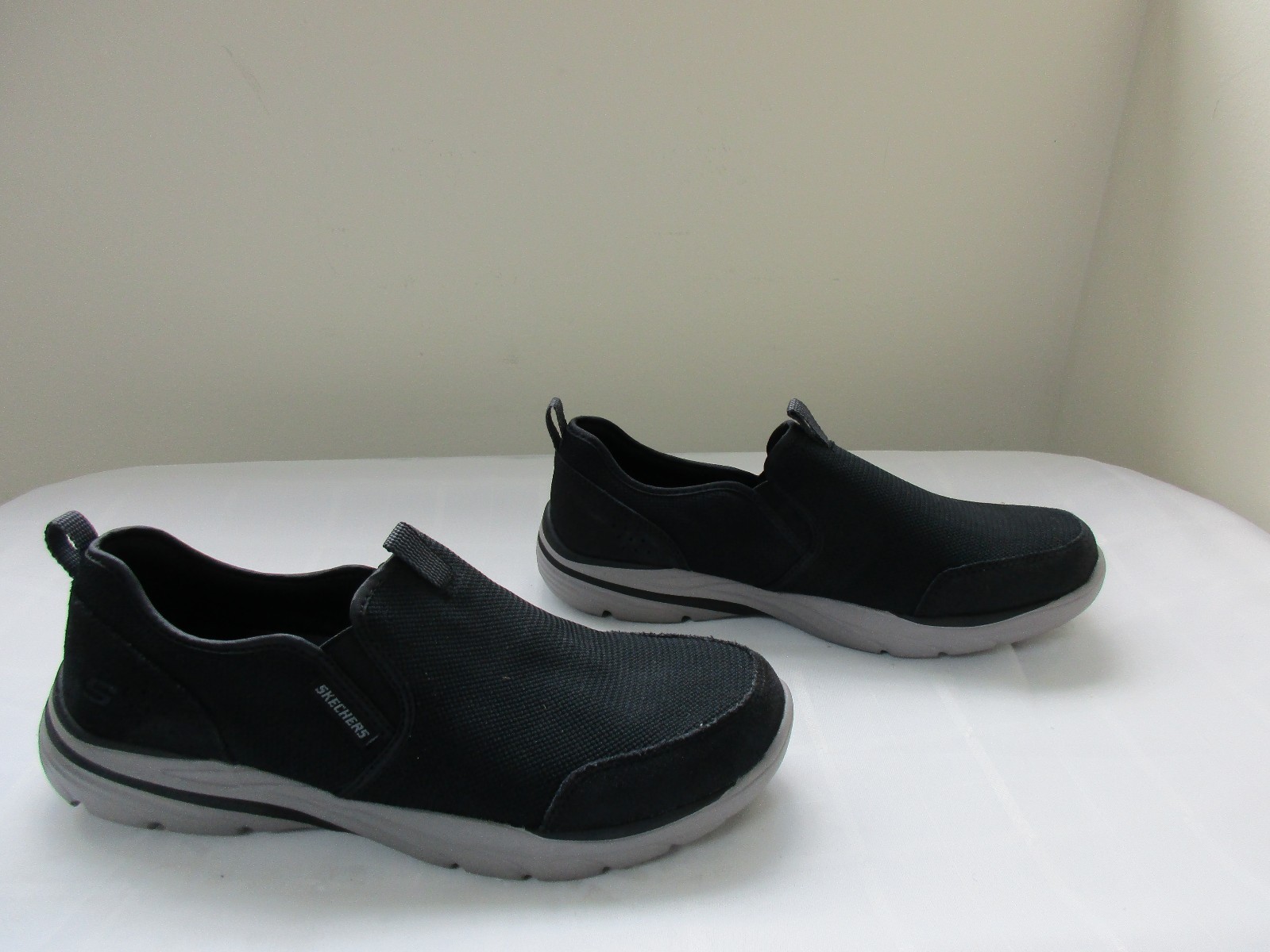 skechers 64378