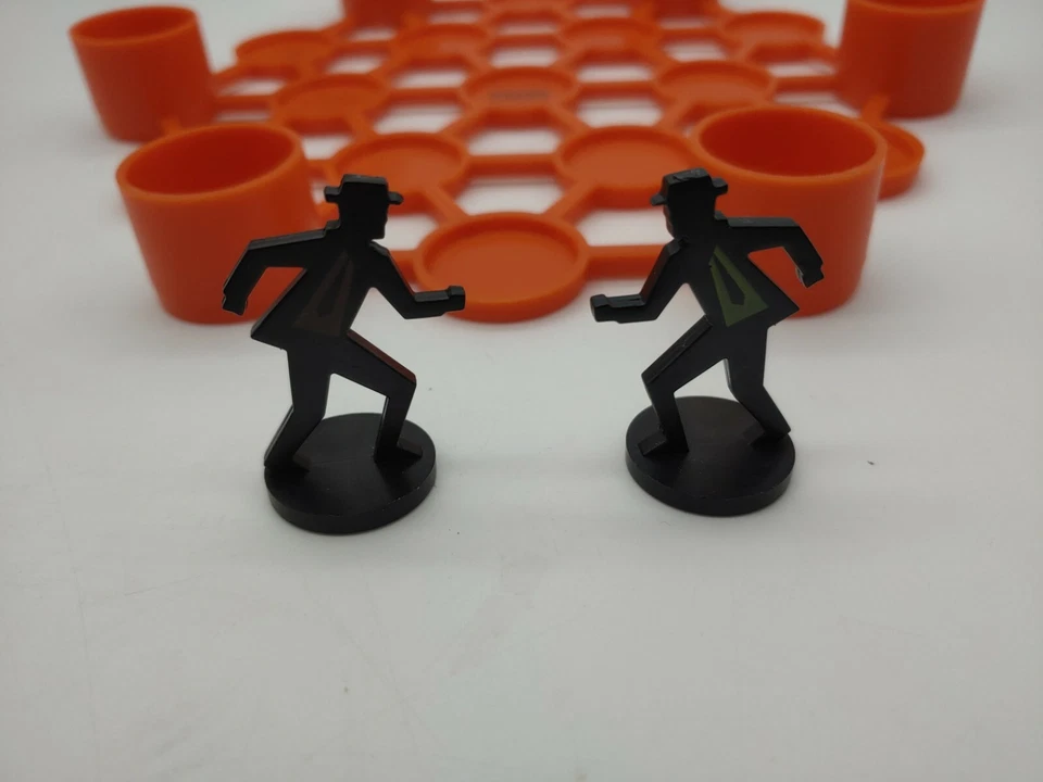 NOWHERE TO GO Spies Secret Agent Estrategia Retro Guerra Fría Juego de Mesa Atómico. 100% Foto 2 de 4