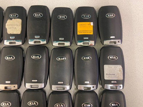 LOT 34 KIA KEY FOB FCC ID SY5XMFNA433 REMOTE LOT SY5JFFGE04 TQ8-FOB-4F06 OEM - Picture 8 of 13