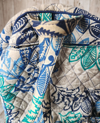 Vera Bradley  display picture 1