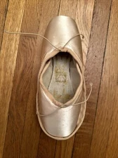 Freed Pointe Shoes 6.5 x ‘O’ Maker Custom Specs *PLEASE READ DESCRIPTION*