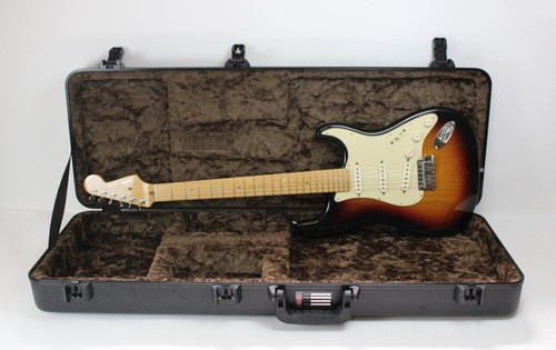 2004 Fender USA 50th Anniversary American Deluxe Stratocaster ~Noiseless Pickups