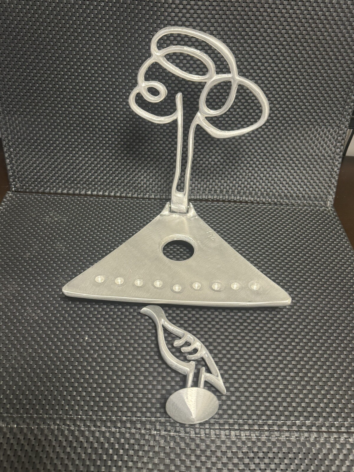 Picture 2 of 11