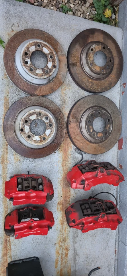 JUEGO PINZAS FRENO PORSCHE CAYENNE CON DISCOS 4.5 V8 GASOLINA 2005 TURBO 444HP Foto 2 de 4