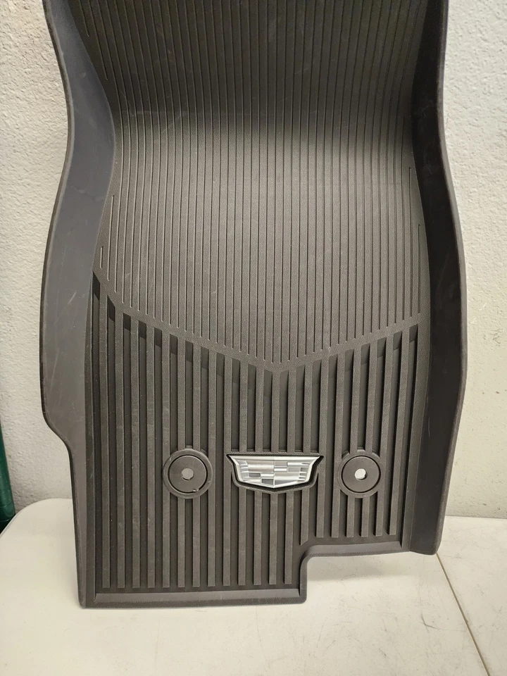 OEM 2021-2025 Cadillac CT4 Front & Rear All Weather Floor Liners Black 84841838 - Image 3 of 4