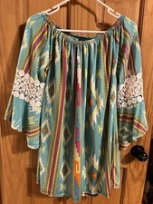 Win Win Pinwheel Sleeve Tunic Women Size Large XL Multicolor  Blouse
