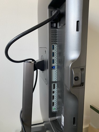 LG 31MU97-b ; Moniteur 4K UHD pour Applications Professionnelles - Photo 4/10