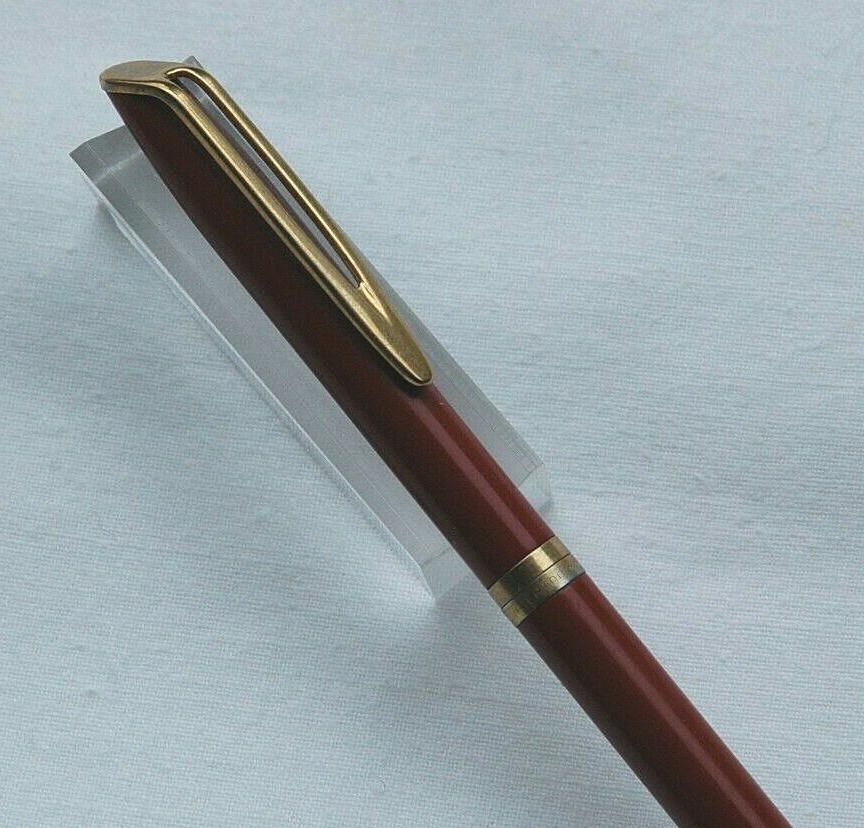 Stylo Bille Waterman CF Laqué Corail - Comme Neuf, Jamais Utilisé - Avec Recharge - Acier