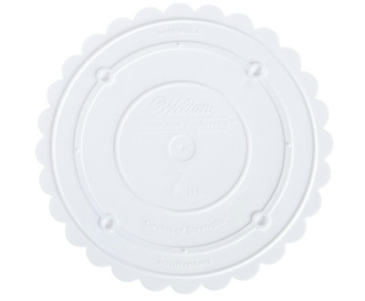 Set of 2 - Wilton Decorator Preferred Round Separator Plate for Cakes, 7-Inch