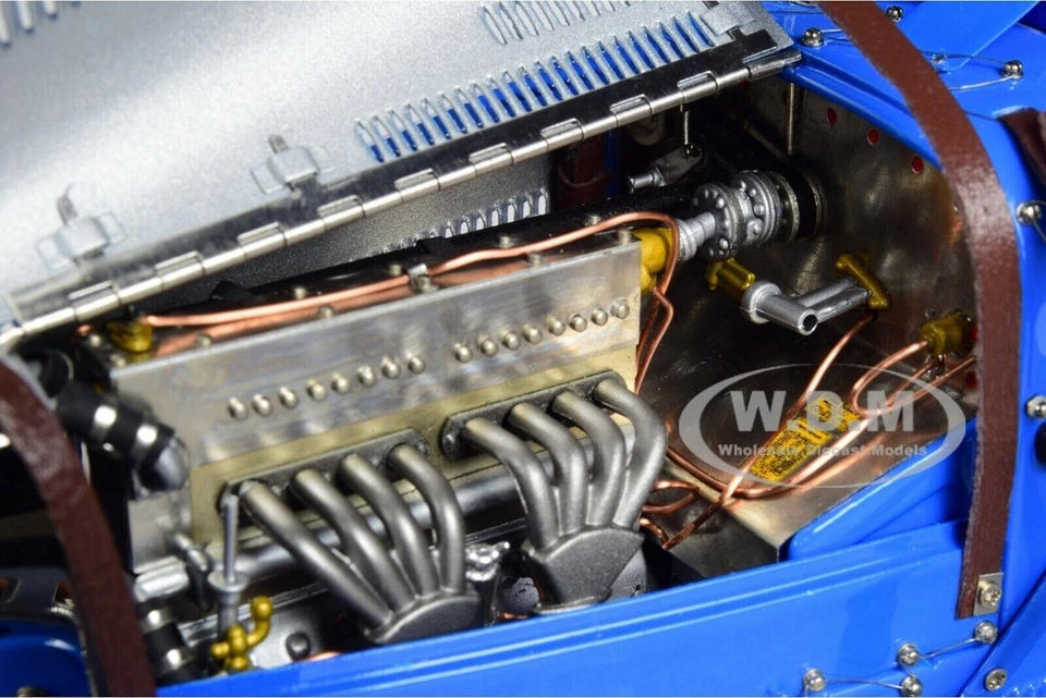 Bugatti Type 35 Grand Prix #30 W/Female Racer, 1/18, Blue, +Bonus,Limited to 600 - Image 4 of 4