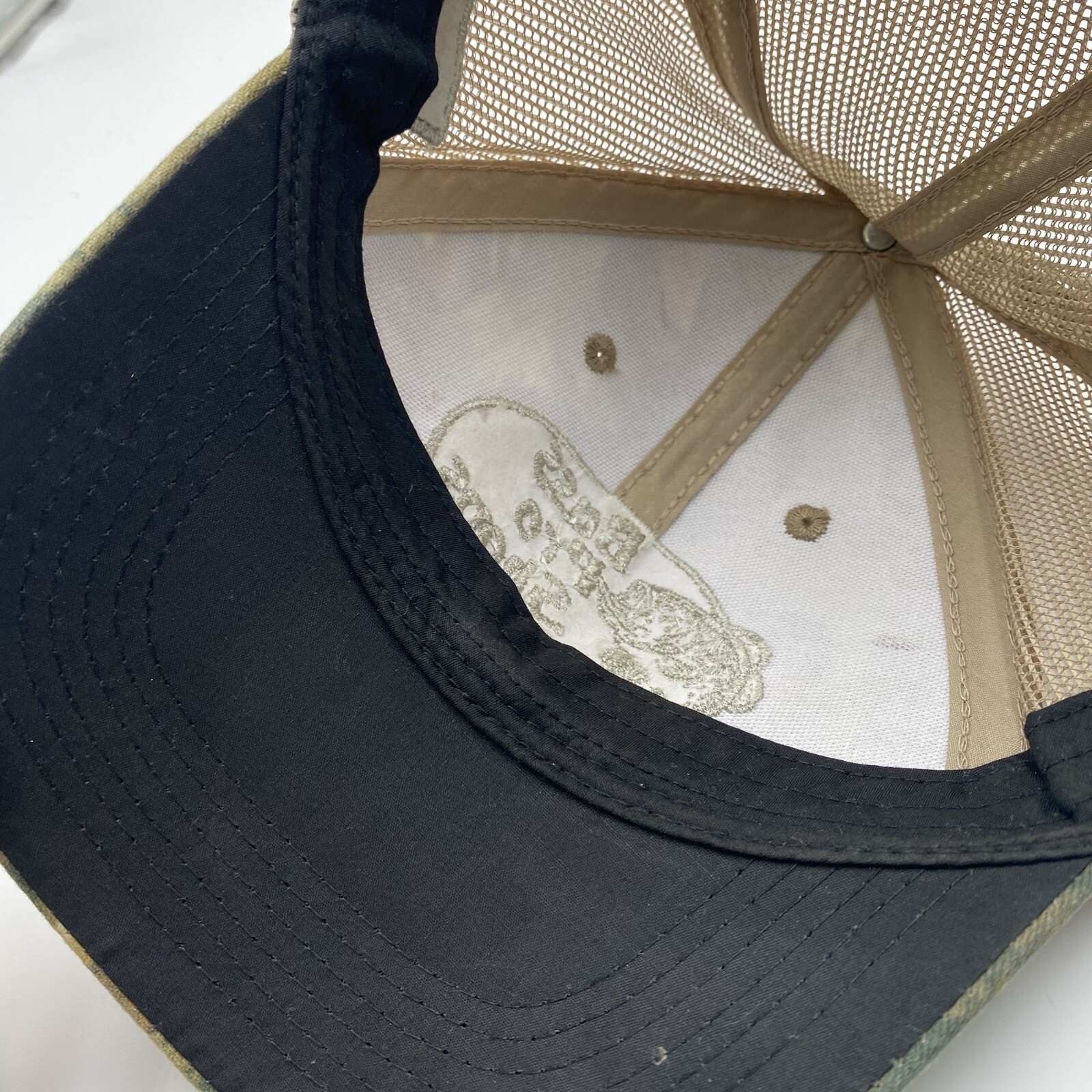 Bass Pro Shops Camo Fishing Trucker Hat Mesh Cap Snap… Gem