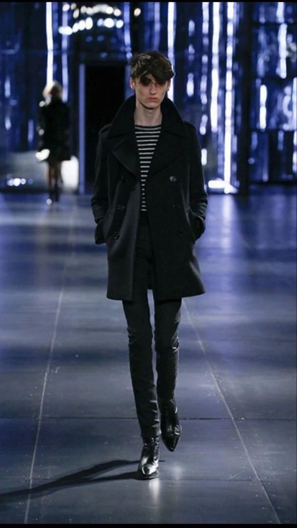 SAINT LAURENT (YSL) Cappotto Saint Laurent Paris Classic Cabin Tube P Eddie Kimutaku arrivo