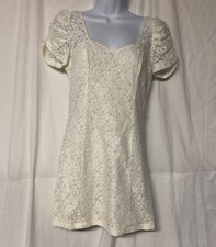 Guess Women's Lace Sheath Mini Dress Sweetheart Neckline Size 2