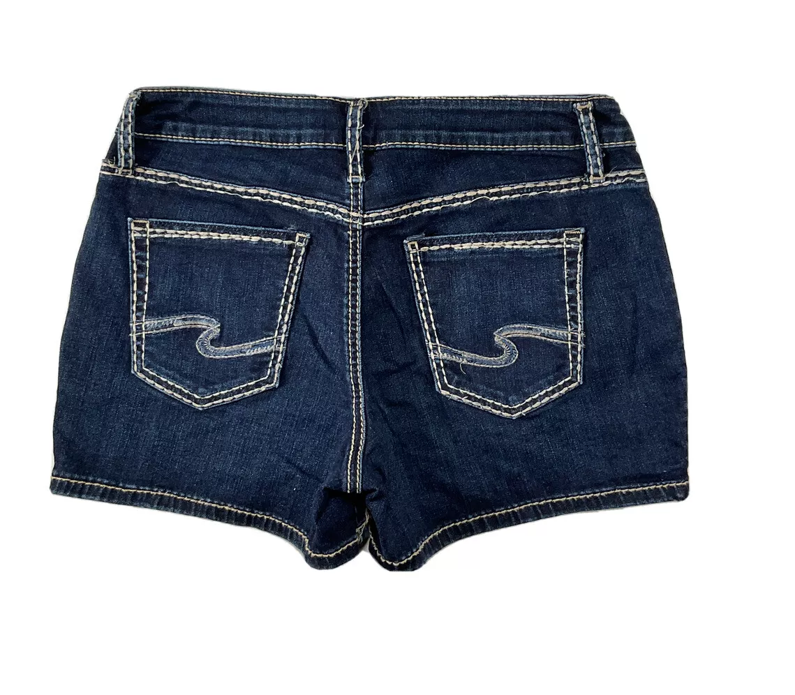 Denim shorts deals curvy fit