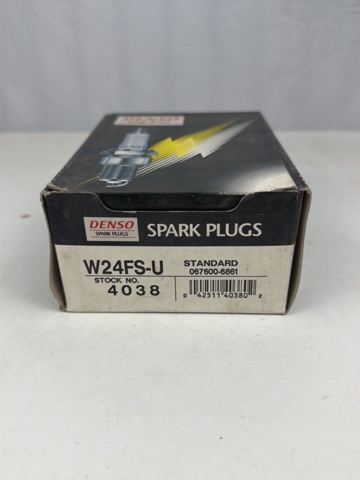 DENSO W24FS-U 4038 Spark Plug Ignition Replacement Standard NEW