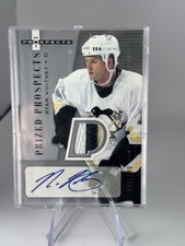 2005-06 Fleer Hot Prospects Ryan Whitney Rookie Patch Auto 349 Penguins Barstool
