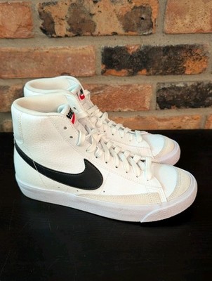 Nike Blazer Mid '77 Vintage White Black Swoosh DA4086-100 Kids Sz 5.5Y/ 7 Womens