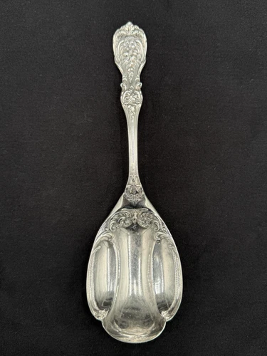 Francis I by Reed and Barton Sterling Silver Rare Berry Spoon 8 5/8"