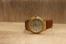 Vintage 1970s Bulova Accutron Quartz Men’s Watch Gold Tone 34mm N7 - New Bat