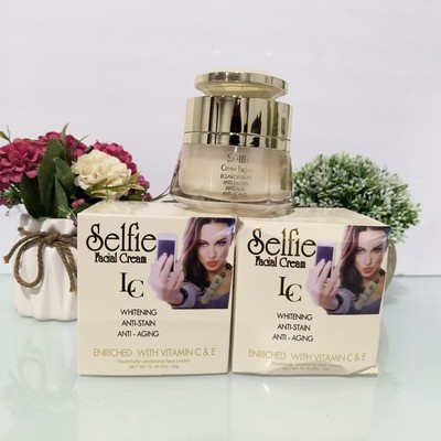 2X Lait Selfie 24hr Anti-aging Whitenizer Face Cream Anti Sunburn With Vit C & E