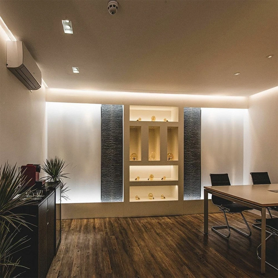 STRISCE LED VTAC IP20 IP65 12V 24V 5 METRI STRISCIA RGB CALDO NATURALE FREDDO - Immagine 3 di 4