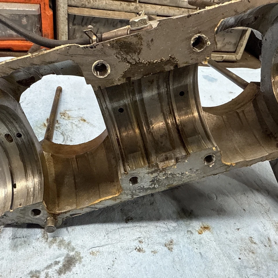 1980 Kawasaki 4/6 LTD Invader Vintage snowmobile Crank Case Foto 4 de 4