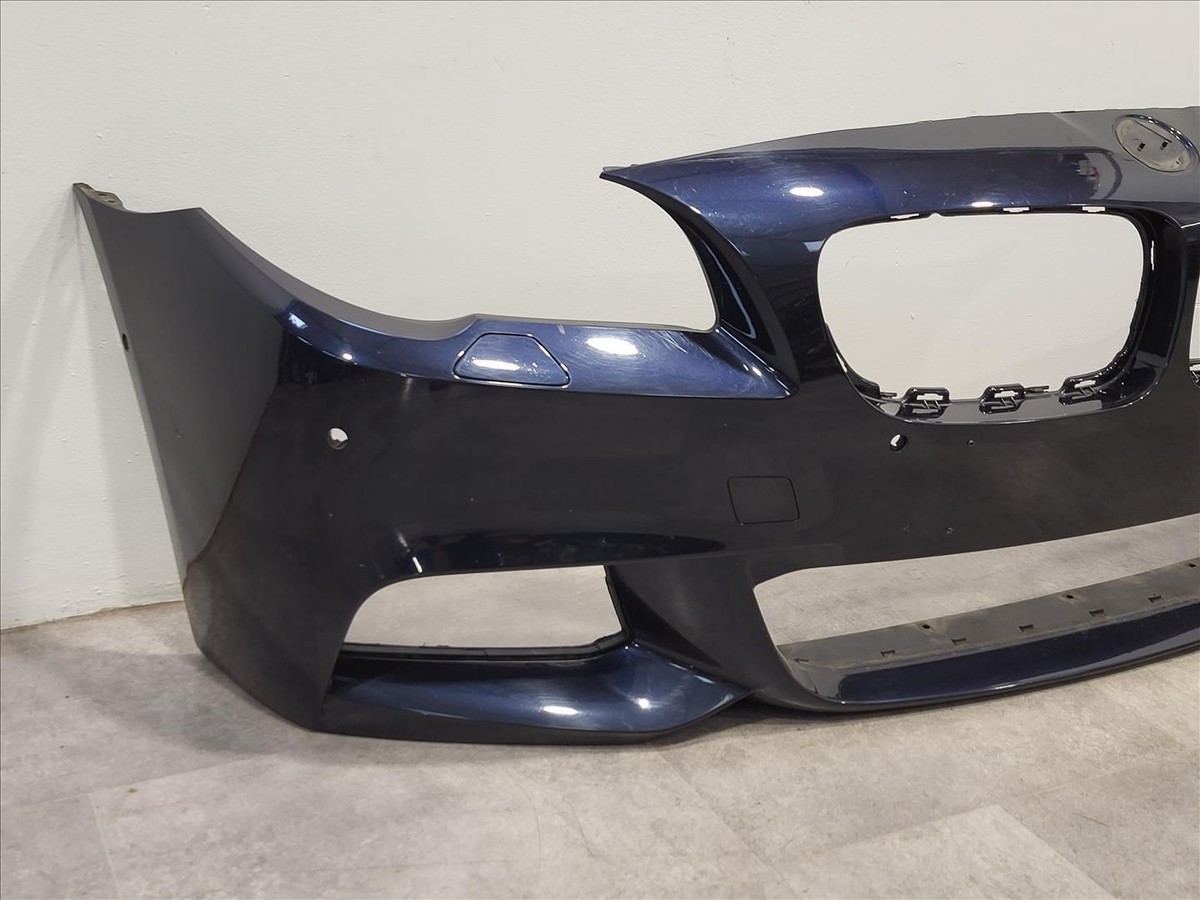 BMW F11 535D XDR, Verkleidung Stossfänger grundiert vorn 