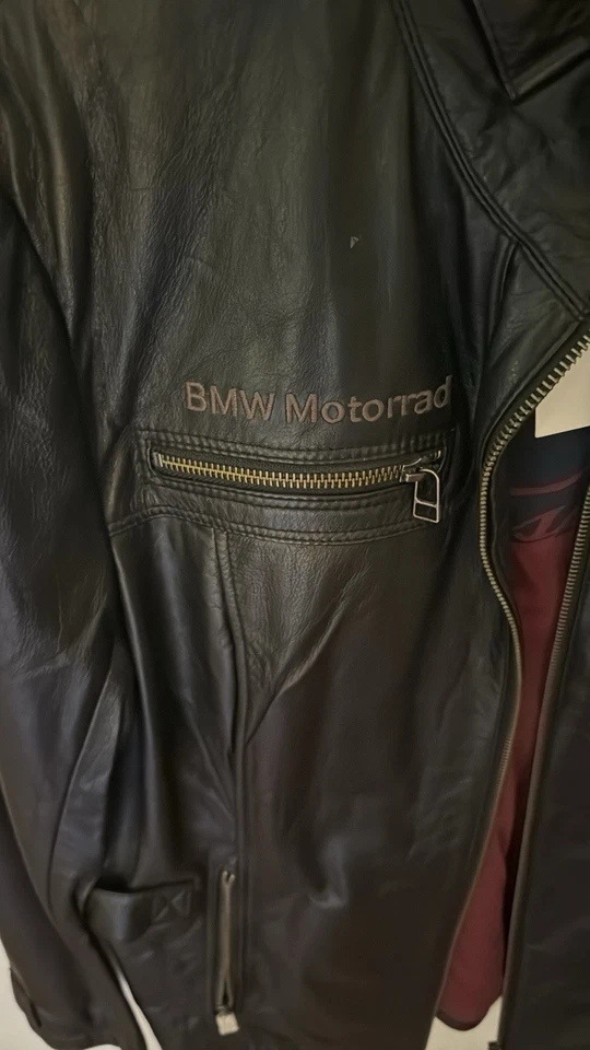 Jaqueta de couro preta nova com etiquetas BMW Heritage - Imagem 3 de 4