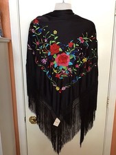 Embroidered Triangular Spanish Flamenco Dance Shawl  Mant n De Manila  