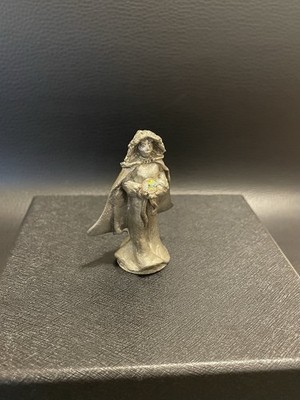 Vintage Gallo Druid Sorceress Princess w/ Crystal Ball Pewter Figurine 2 1/4 