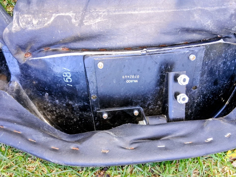 Harley Davidson 1980 FLH Electra Glide Touring Seat OEM Used Black - Image 3 of 4