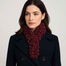 Women's VTG Curly Fuzzy Shaggy Burgundy Scarf Cozy Feminine Work Party School