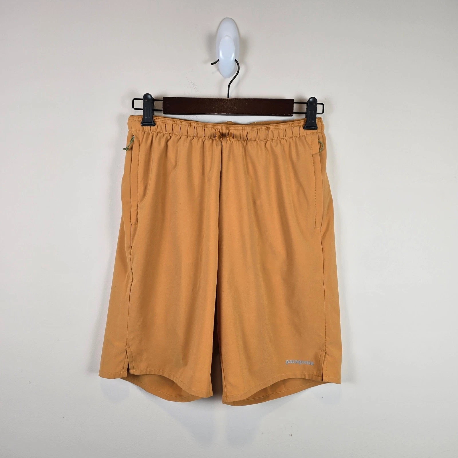 Patagonia Mens Multi Trails Shorts Size S 8" Inseam Golden Caramel Lined Running
Opens in a new wind