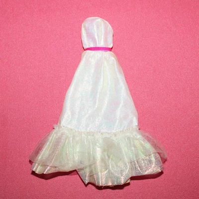 Robe de la Barbie Crystal vintage / vêtement poupée Barbie - Photo 1/2