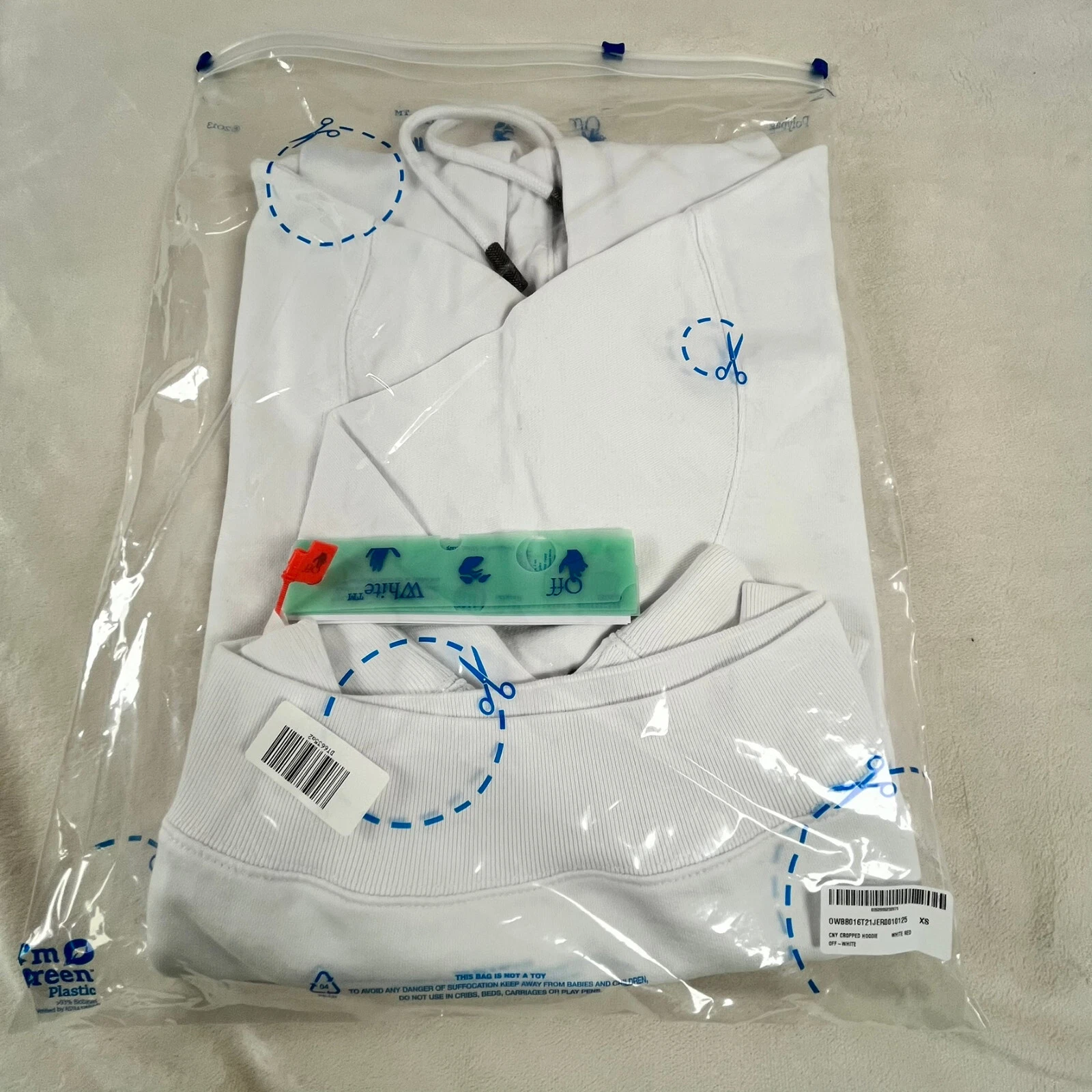 OFF WHITE CNY Felpa con Cappuccio Cropped Nero Rosso XS NUOVA CON ETICHETTE Autentica