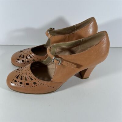 Aerosoles Women's Size Brown Round Toe Pumps Heelrest Casual