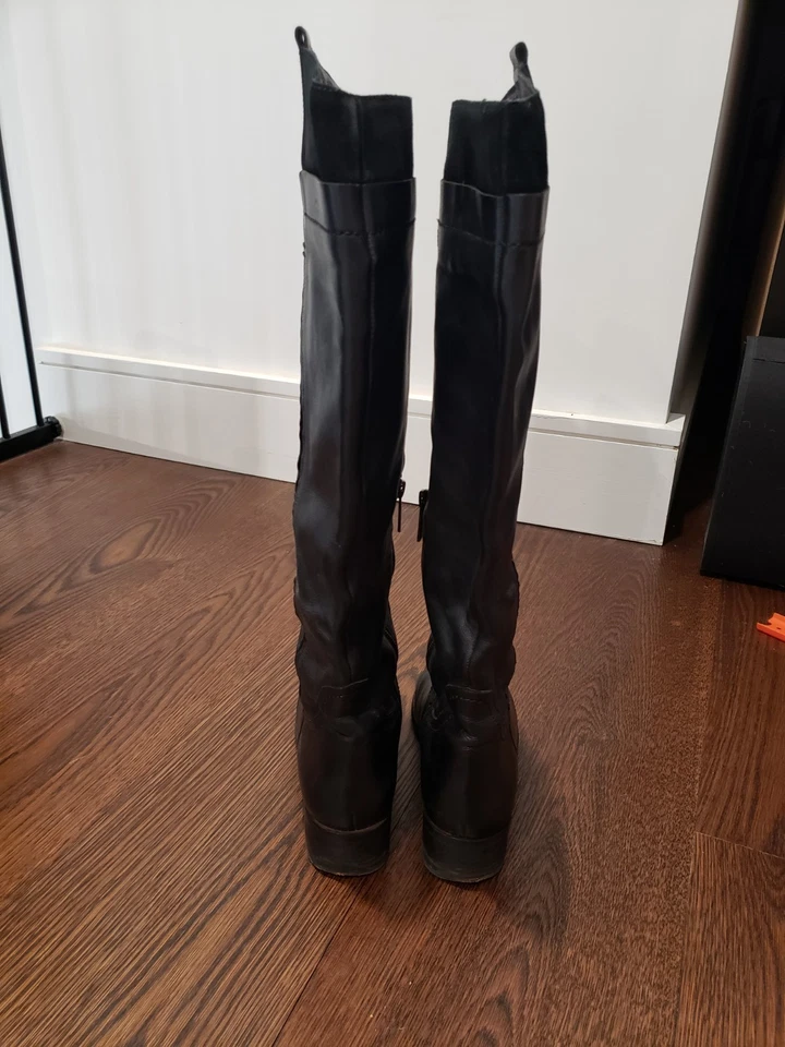 Kenneth Cole Women's Genuine Leather Black Boots Size 7.5 M Side Zip Good Cond - Image 3 of 4