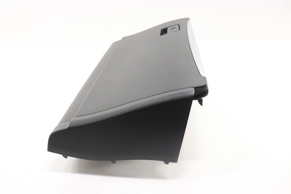 Guantera INFINITI QX80 2014-2021 TABLERO DELANTERO LADO DERECHO OEM 681021LA0A NEGRA_G Foto 4 de 4