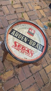 MAGNIFIQUE ANCIEN PLATEAU DE BAR ARDEN BRÄU SEDAN BIERE DE L'EST DANS SON JUS