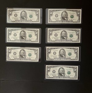 Lot of (7) 1993 $50 sequential uncirculated Federal Reserve Notes
